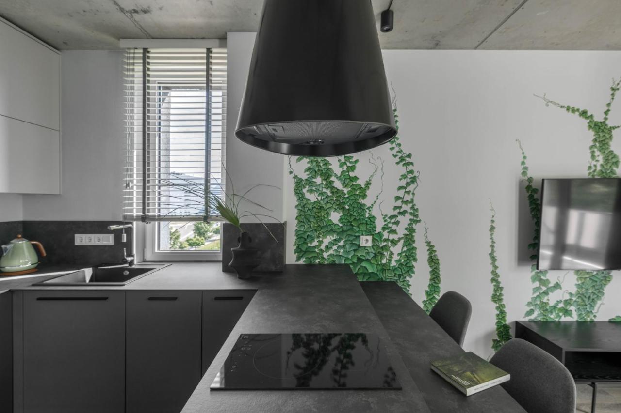 Urban Jungle Apartments By Reside Baltic VNO Exterior foto